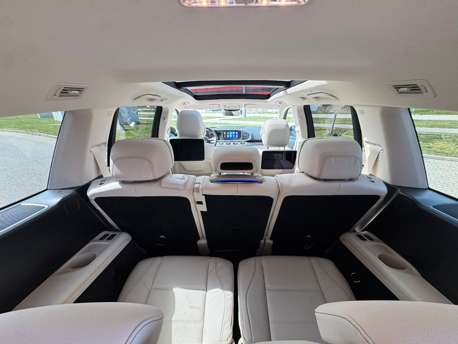 Fahrzeugabbildung Mercedes-Benz GLS 450 d 4Matic DISTR,HUD,PANO,BURM,LUFT,AHK