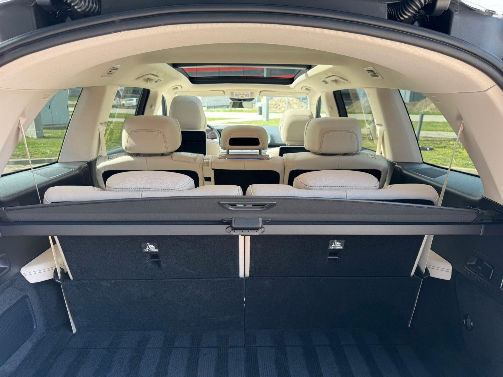 Fahrzeugabbildung Mercedes-Benz GLS 450 d 4Matic DISTR,HUD,PANO,BURM,LUFT,AHK