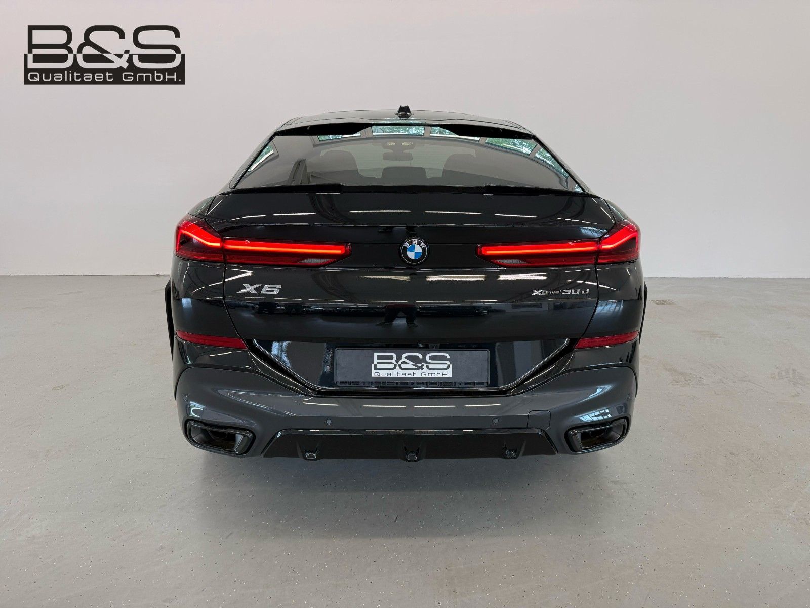 Fahrzeugabbildung BMW X6 30 d xDrive M Sport ACC,HUD,PANO,HARMAN,LUFT.