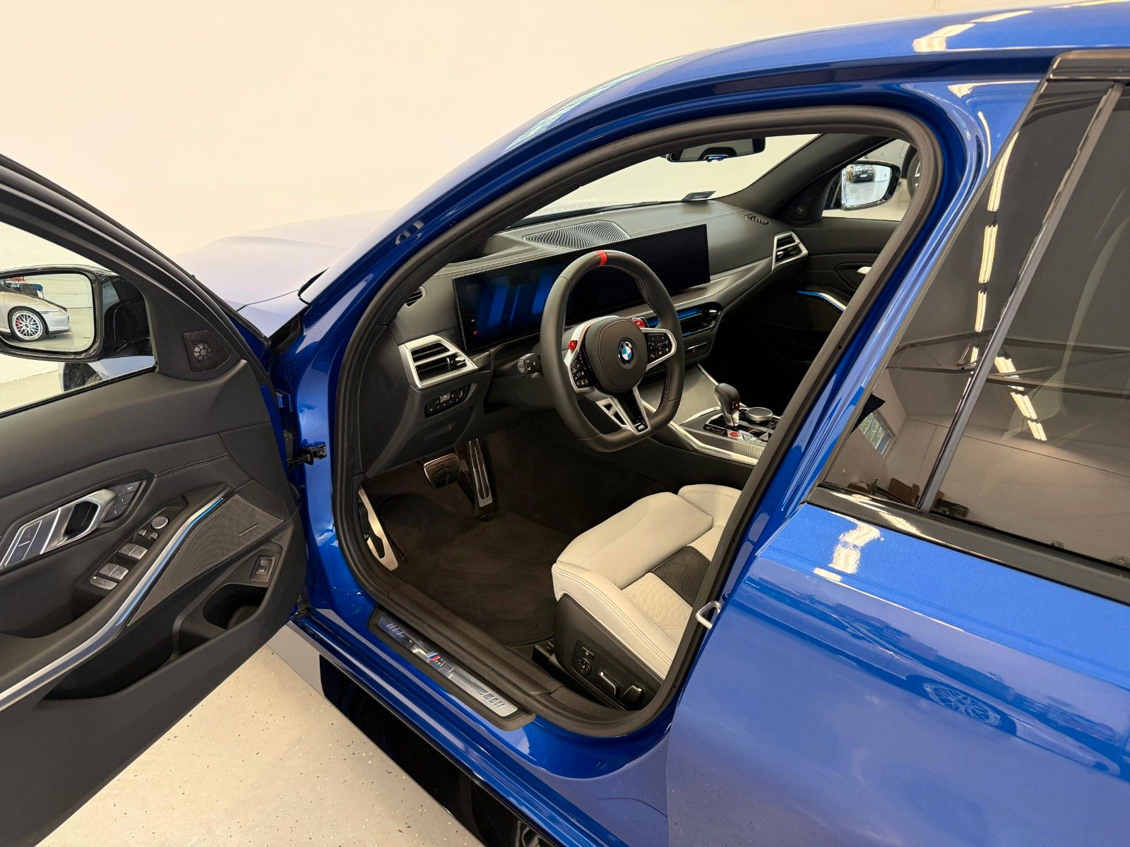 Fahrzeugabbildung BMW M3 Limousine xDrive Comp M ACC,HUD,HARMAN,360...