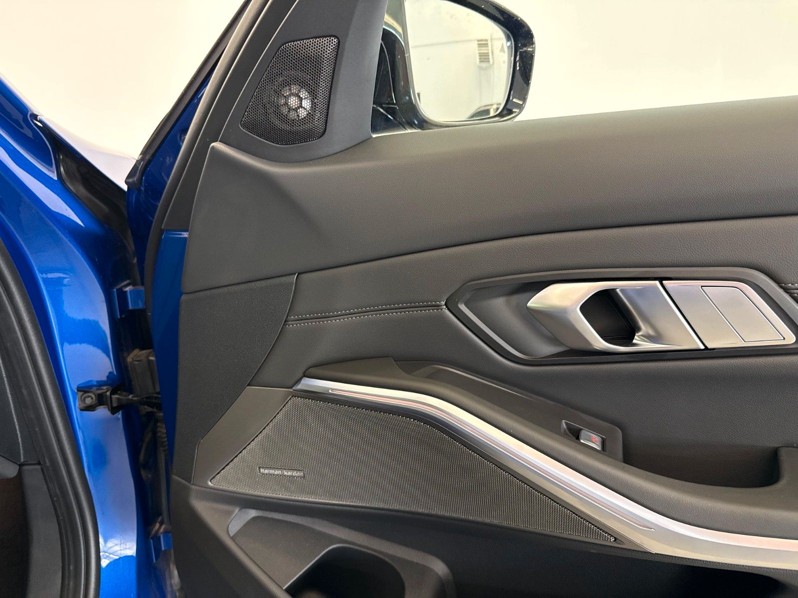 Fahrzeugabbildung BMW M3 Limousine xDrive Comp M ACC,HUD,HARMAN,360...