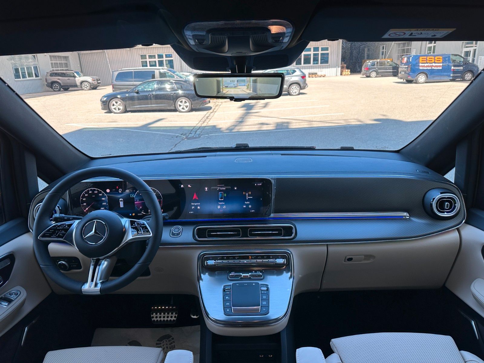 Fahrzeugabbildung Mercedes-Benz V 300 d 4MATIC EXCLUSIVE extral AMG,Luxus-Sitz
