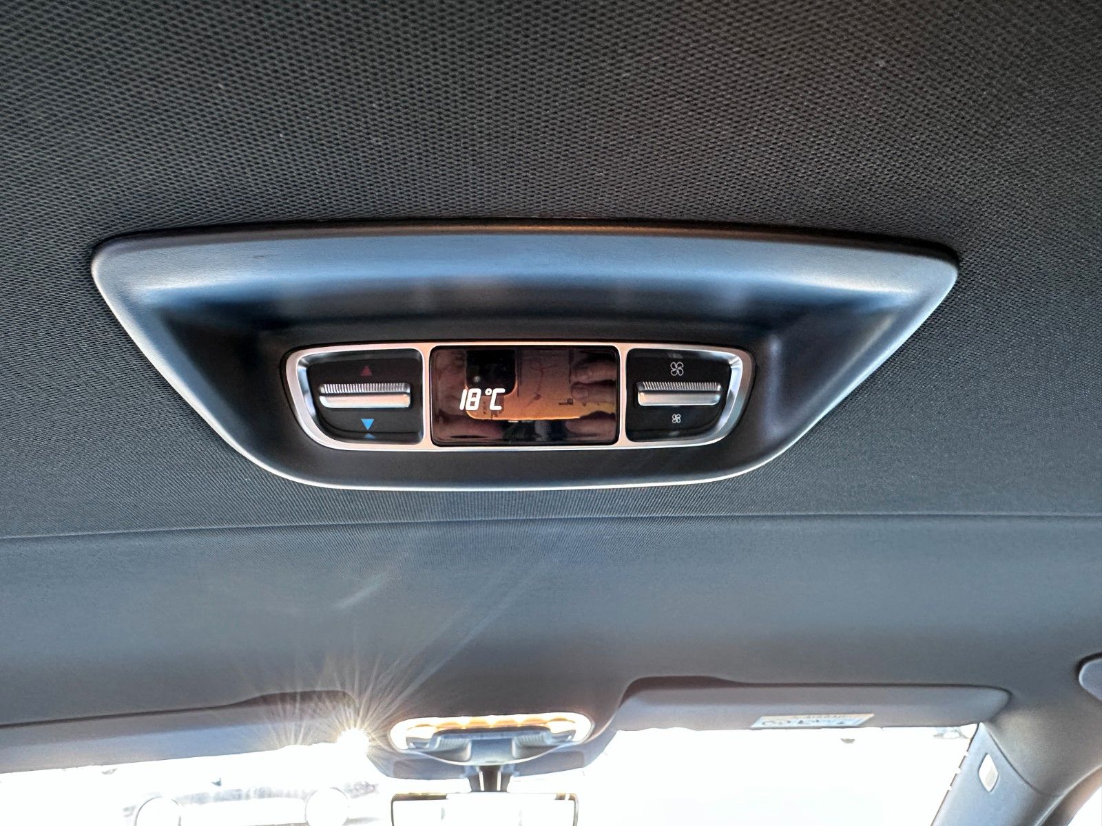 Fahrzeugabbildung Mercedes-Benz V 300 d 4MATIC EXCLUSIVE extral AMG,Luxus-Sitz