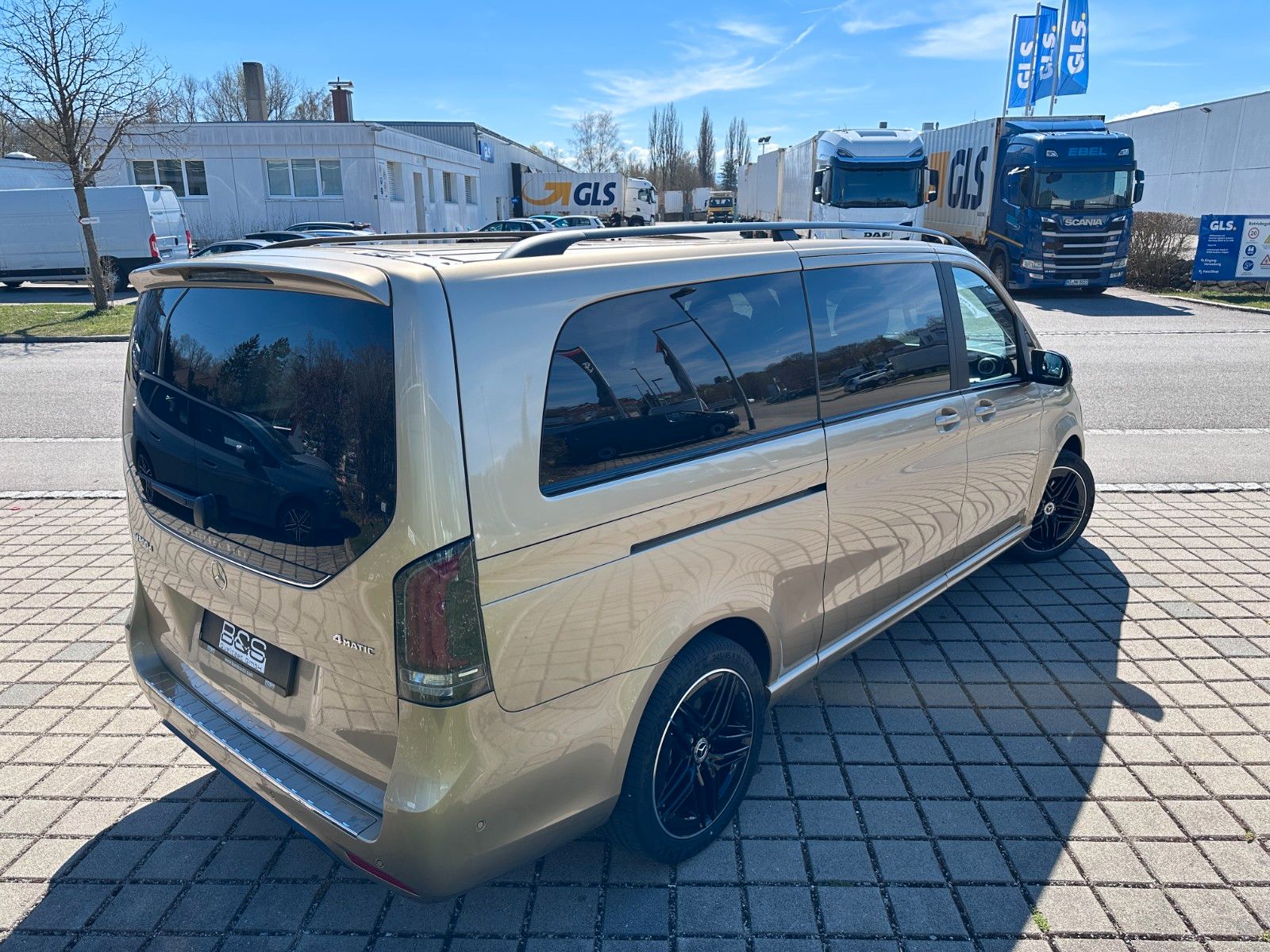 Fahrzeugabbildung Mercedes-Benz V 300 d 4MATIC EXCLUSIVE extral AMG,Luxus-Sitz