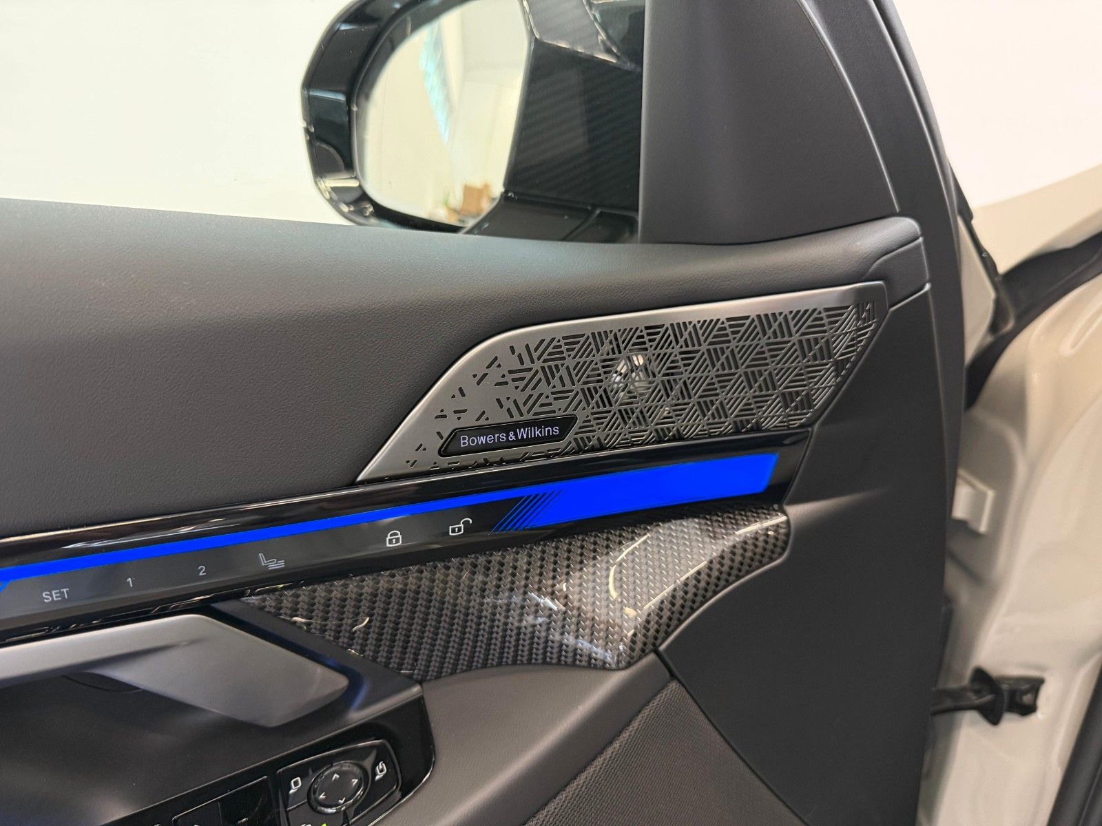 Fahrzeugabbildung BMW M5 Limousine ACC,HUD,B&W,M Carbon-Keramik,