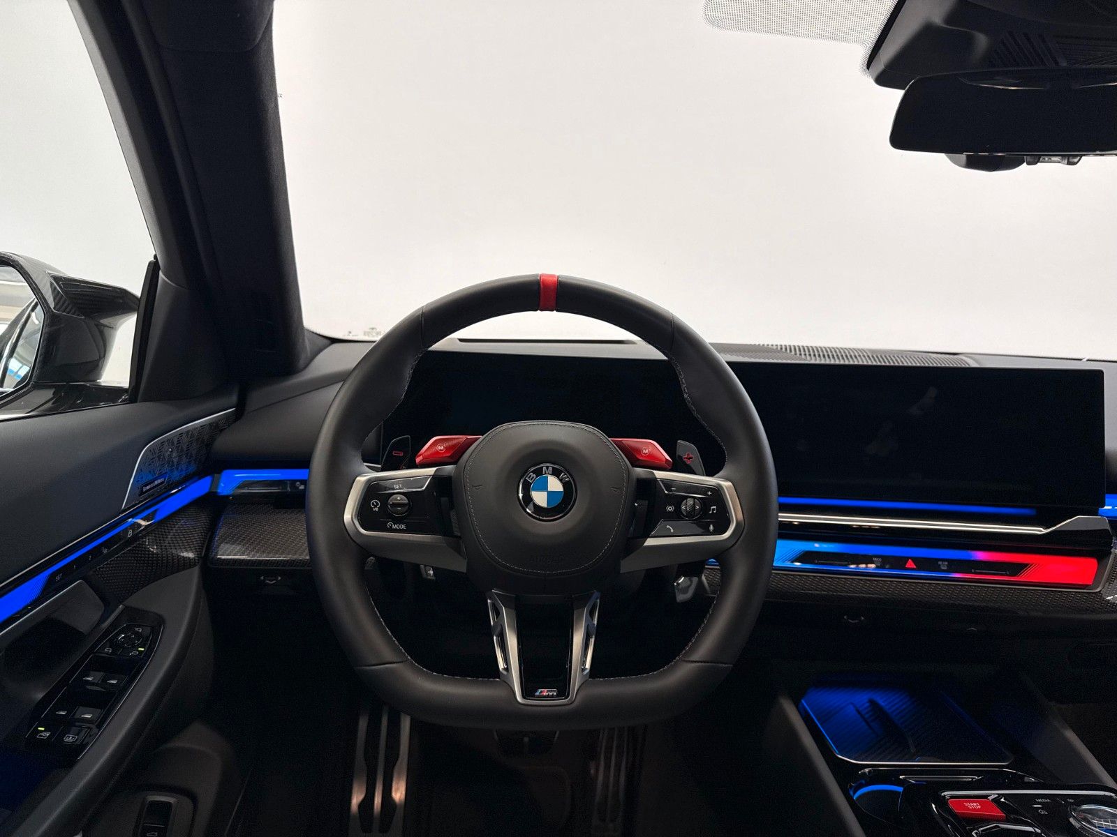 Fahrzeugabbildung BMW M5 Limousine ACC,HUD,B&W,M Carbon-Keramik,