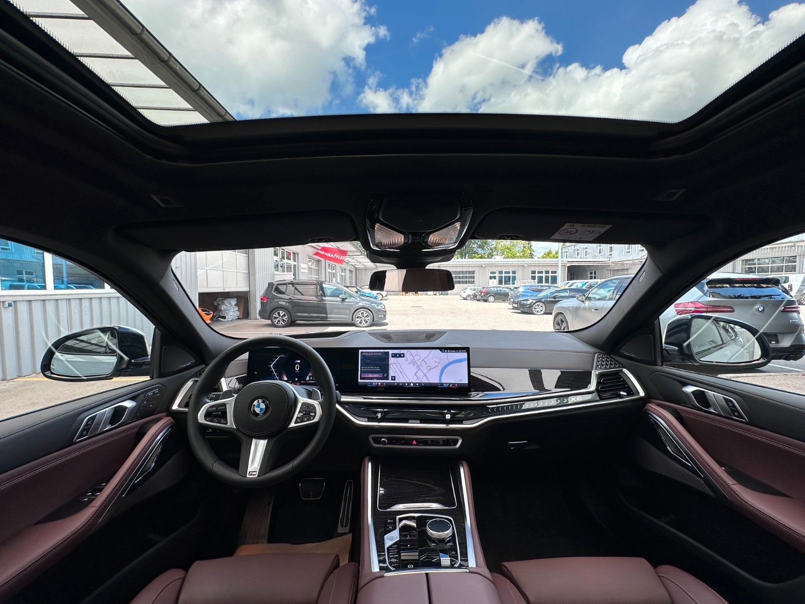 Fahrzeugabbildung BMW X6 30 d xDrive M Sport ACC,HUD,PANO,H&K,LUFT,AHK