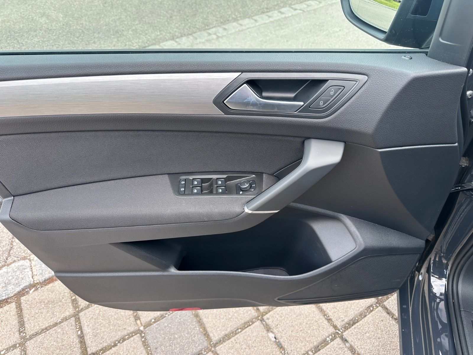 Fahrzeugabbildung Volkswagen Touran Comfortline  ACC,LED,KAMERA,AHK,7sitz