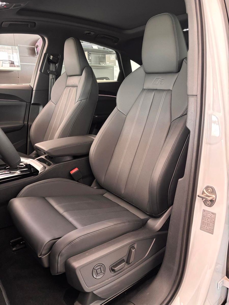 Fahrzeugabbildung Audi Q5 Sportback 2.0 TDI Sline,Pano,Hud,B&O,SitzbeL.