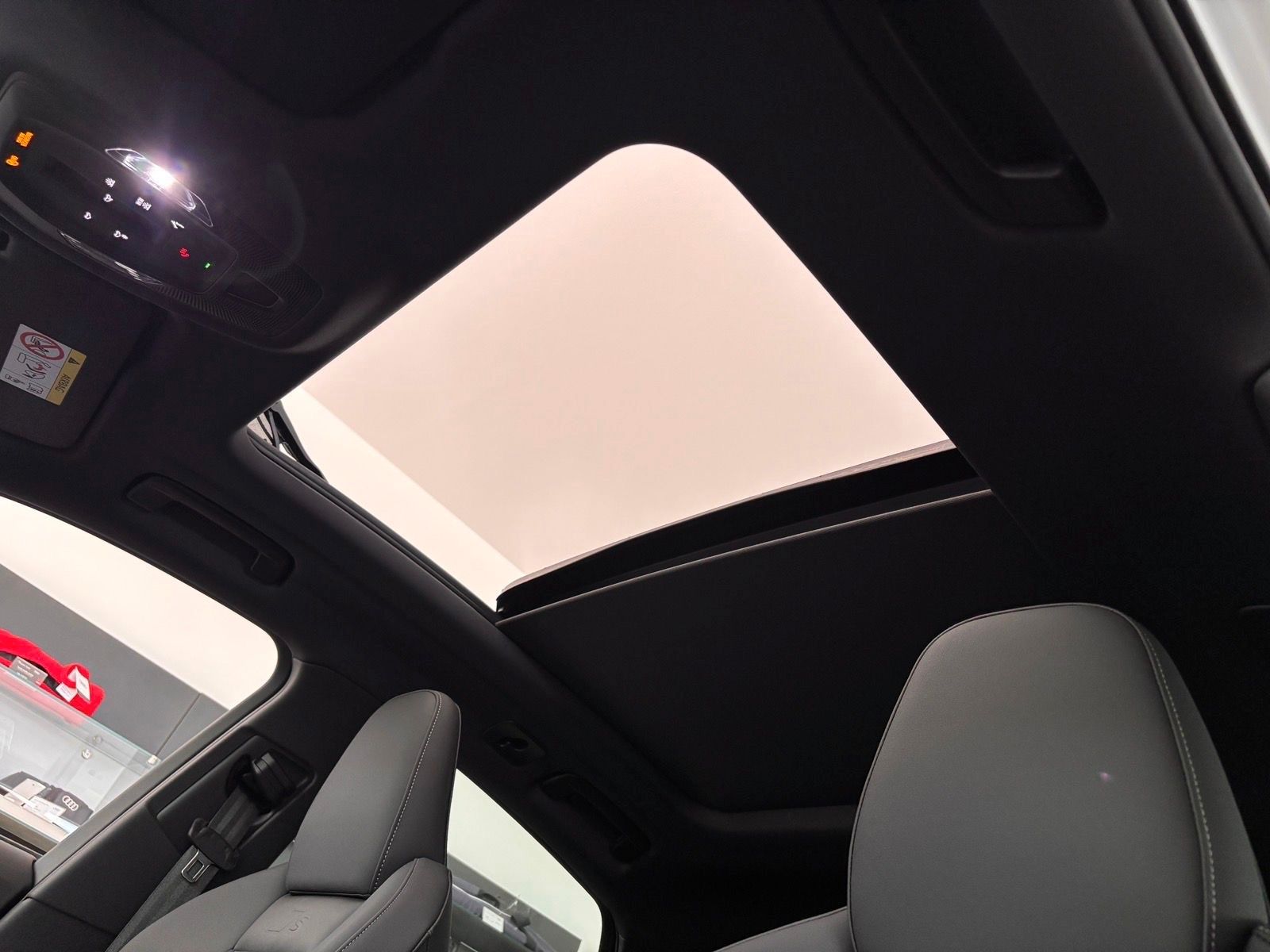 Fahrzeugabbildung Audi Q5 Sportback 2.0 TDI Sline,Pano,Hud,B&O,SitzbeL.