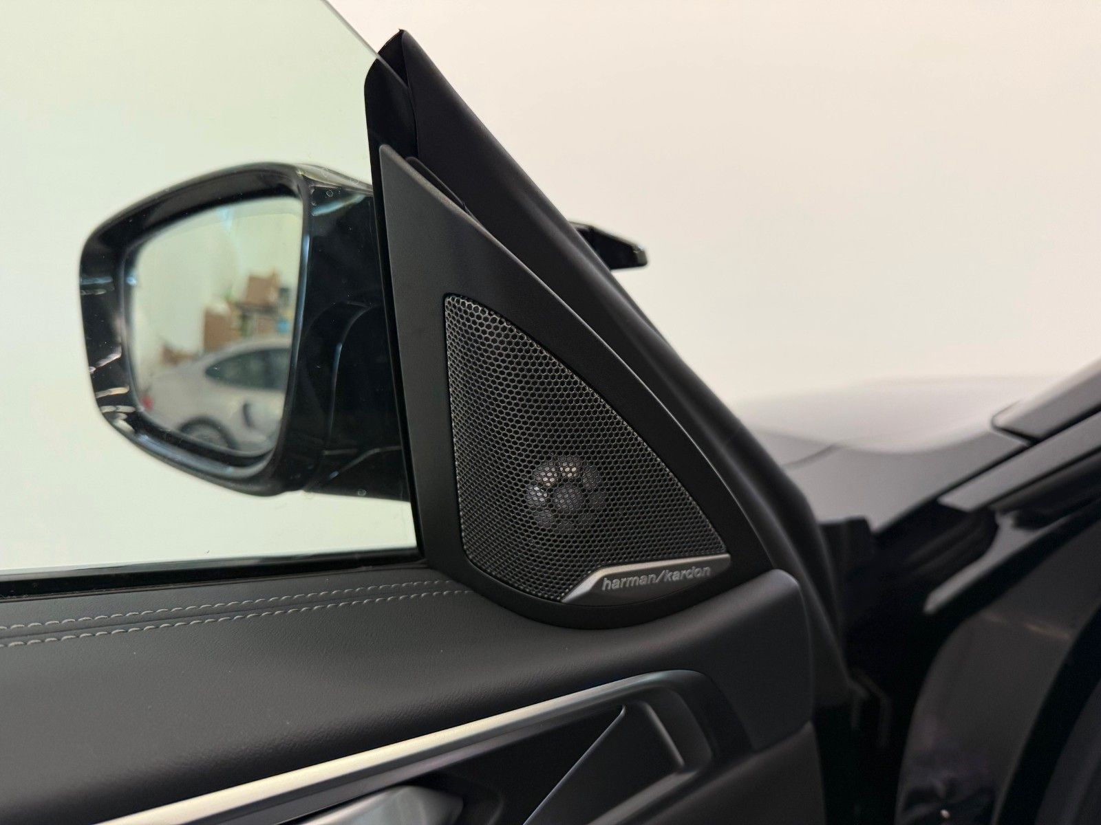 Fahrzeugabbildung BMW M4 Coupe M xDrive Competition Mwst Ausw,Carbon