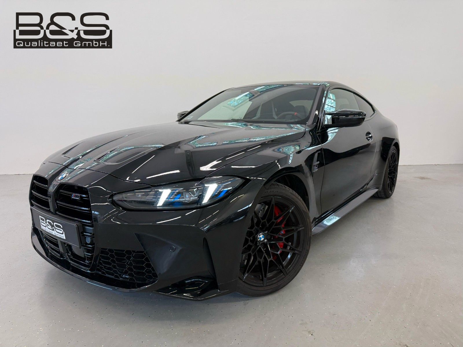 Fahrzeugabbildung BMW M4 Coupe M xDrive Competition Mwst Ausw,Carbon