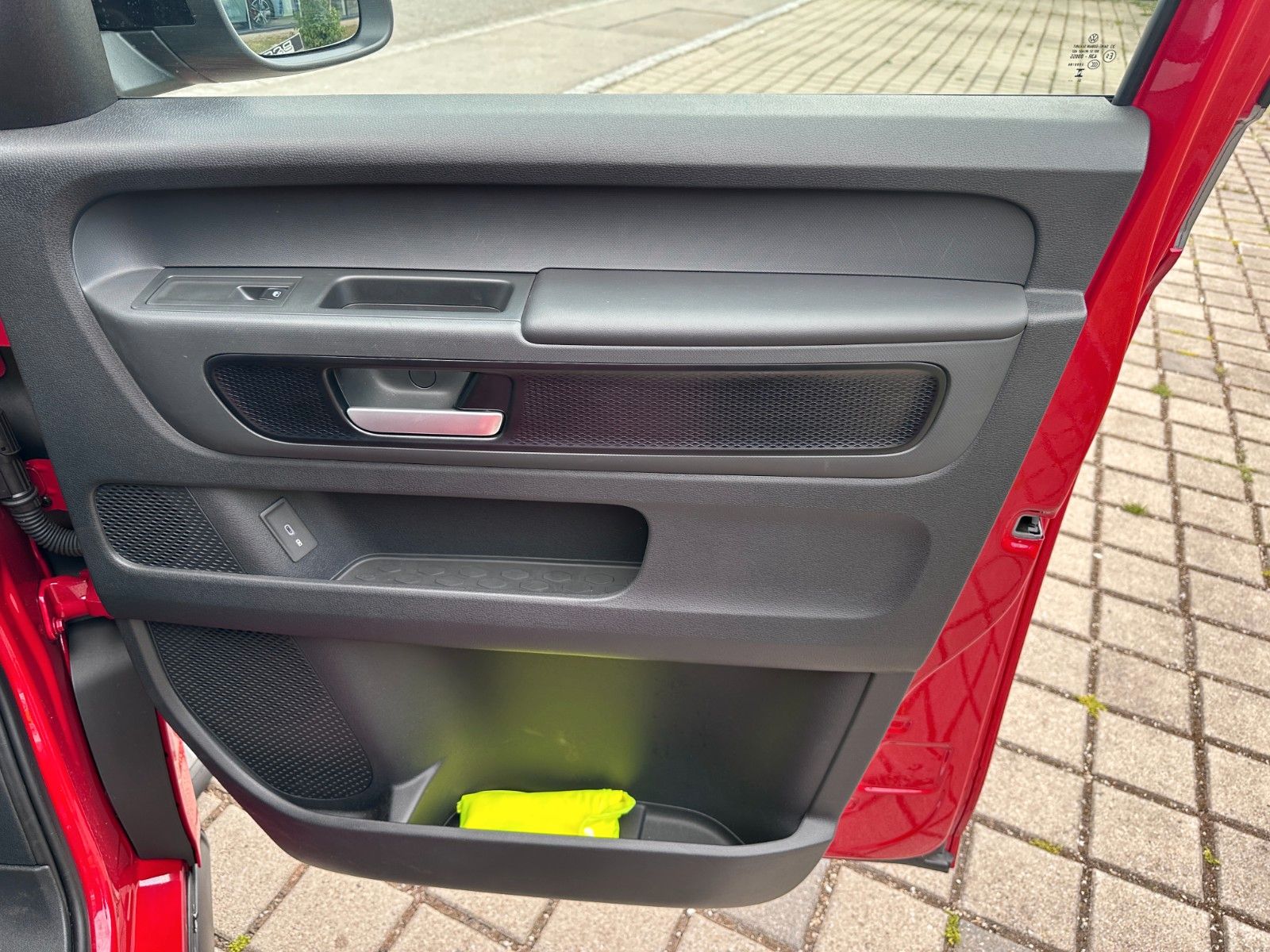 Fahrzeugabbildung Volkswagen ID.Buzz Bus 250 kW GTX LR 4MOTION ACC,MATRIX