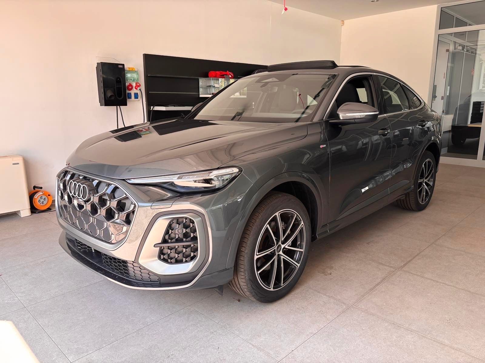 Audi Q5 Sportback 2.0 TDI quattro SLine,Pano,Hud,B&O