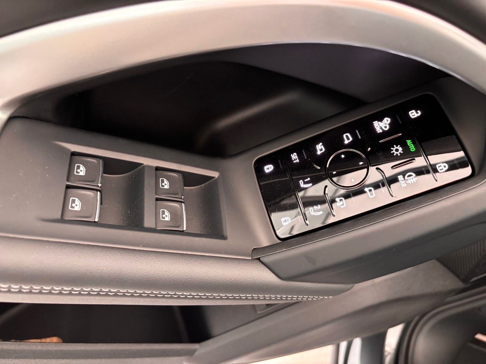 Fahrzeugabbildung Audi Q5 Sportback  SLine,Pano,Hud,B&O,Sitzbelüftung