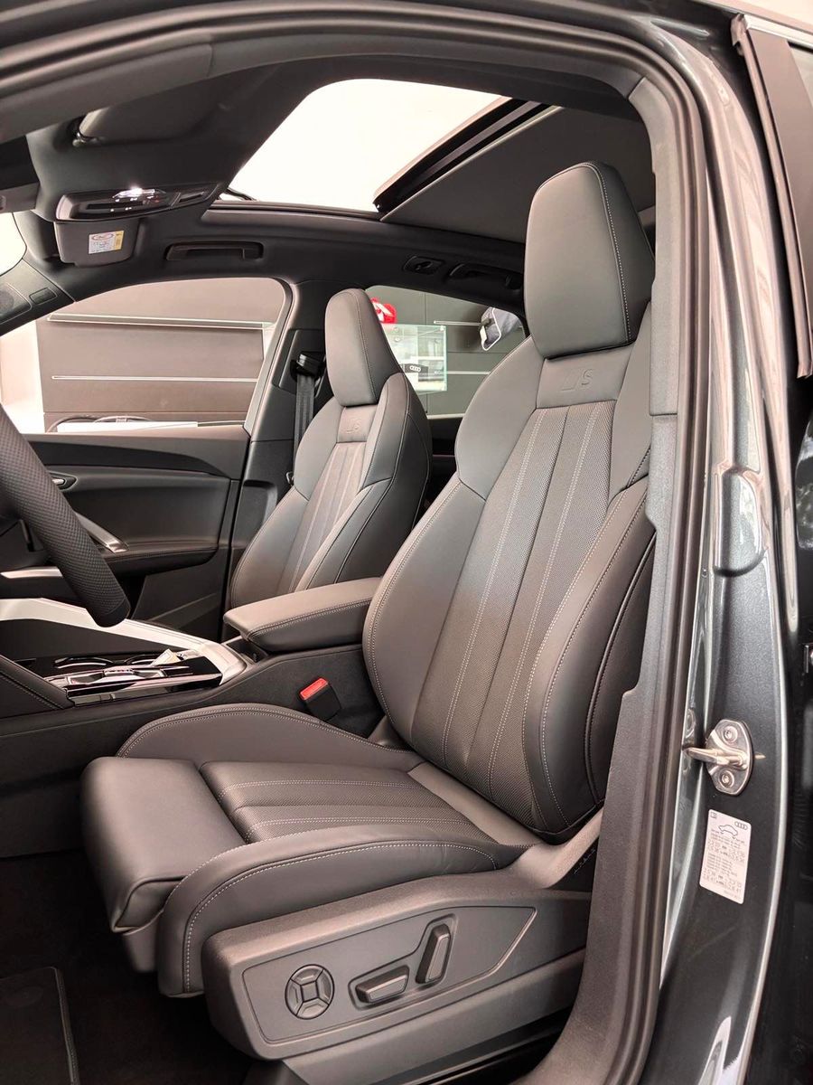 Fahrzeugabbildung Audi Q5 Sportback  SLine,Pano,Hud,B&O,Sitzbelüftung