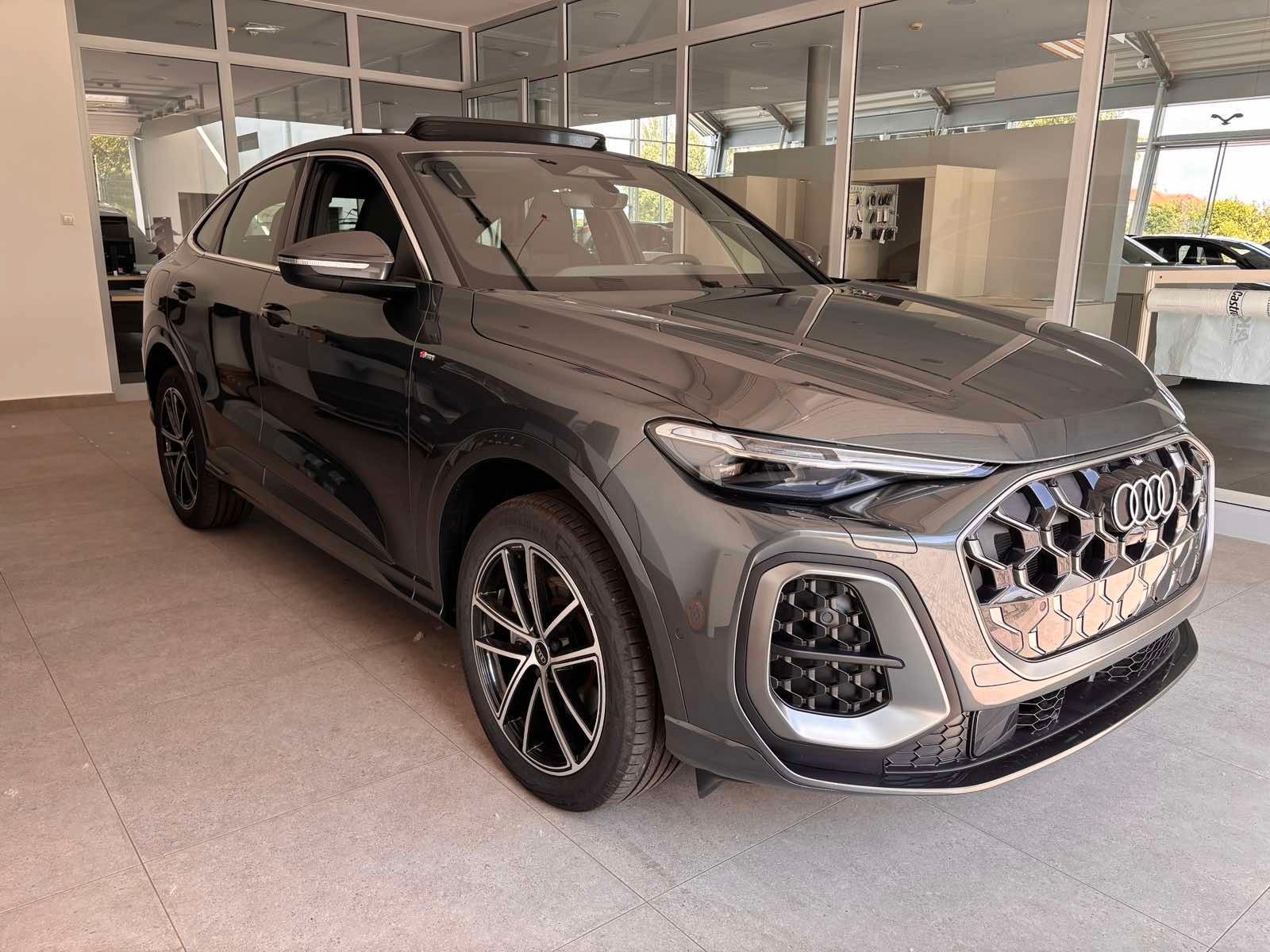Fahrzeugabbildung Audi Q5 Sportback  SLine,Pano,Hud,B&O,Sitzbelüftung