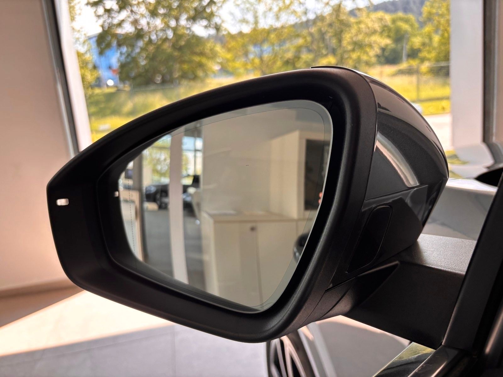 Fahrzeugabbildung Audi Q5 Sportback  SLine,Pano,Hud,B&O,Sitzbelüftung