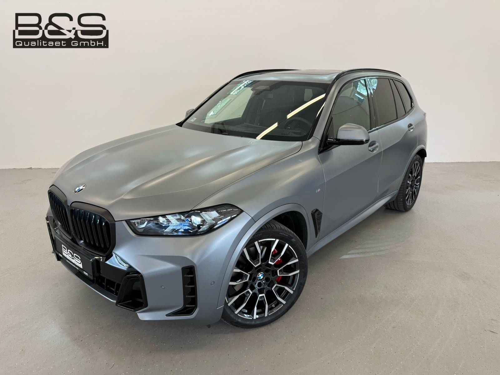 Fahrzeugabbildung BMW X5 40 d xDrive M Sport | VOLL | MWST AUSW | B&W