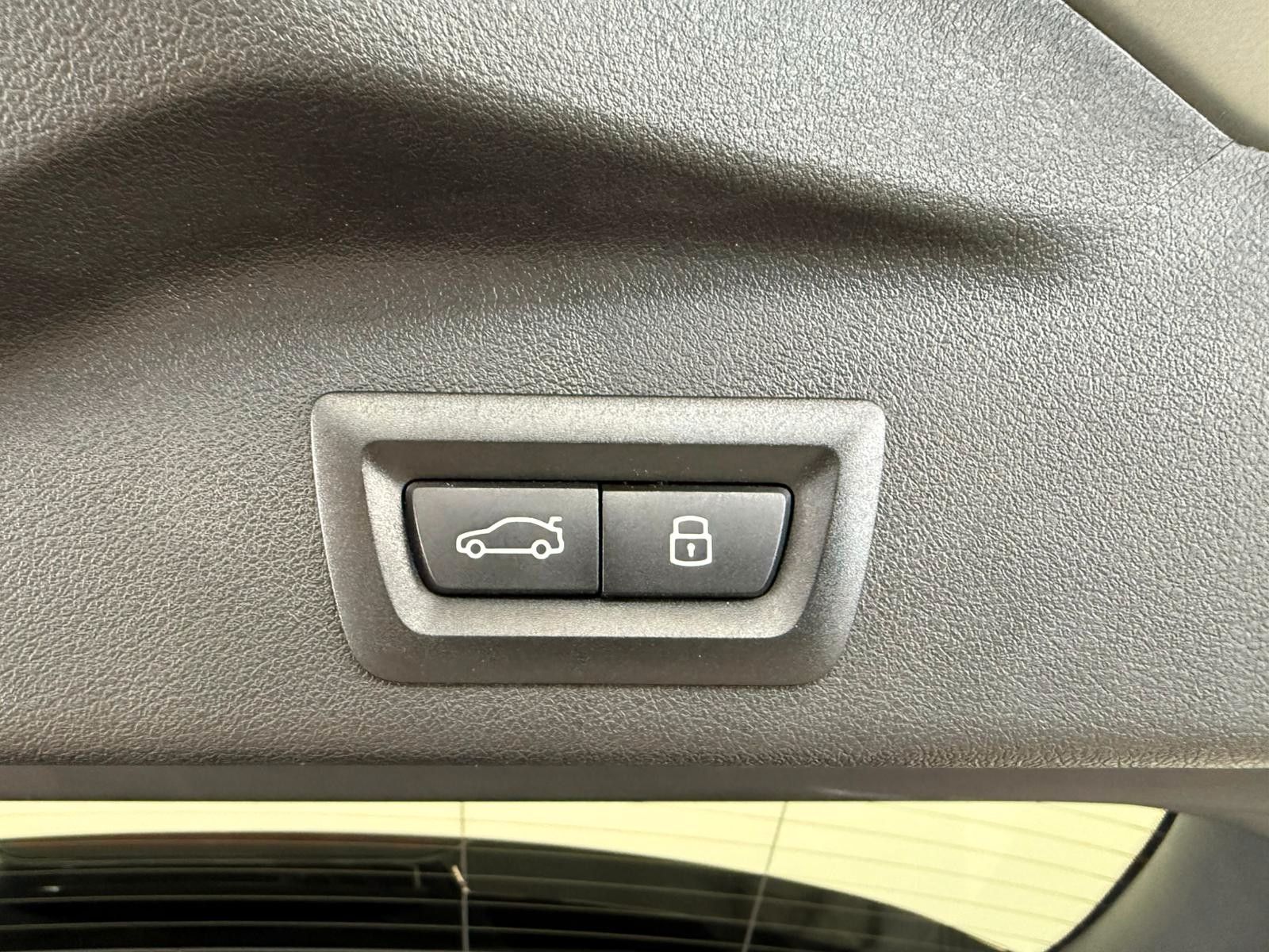 Fahrzeugabbildung BMW X5 40 d xDrive M Sport | VOLL | MWST AUSW | B&W