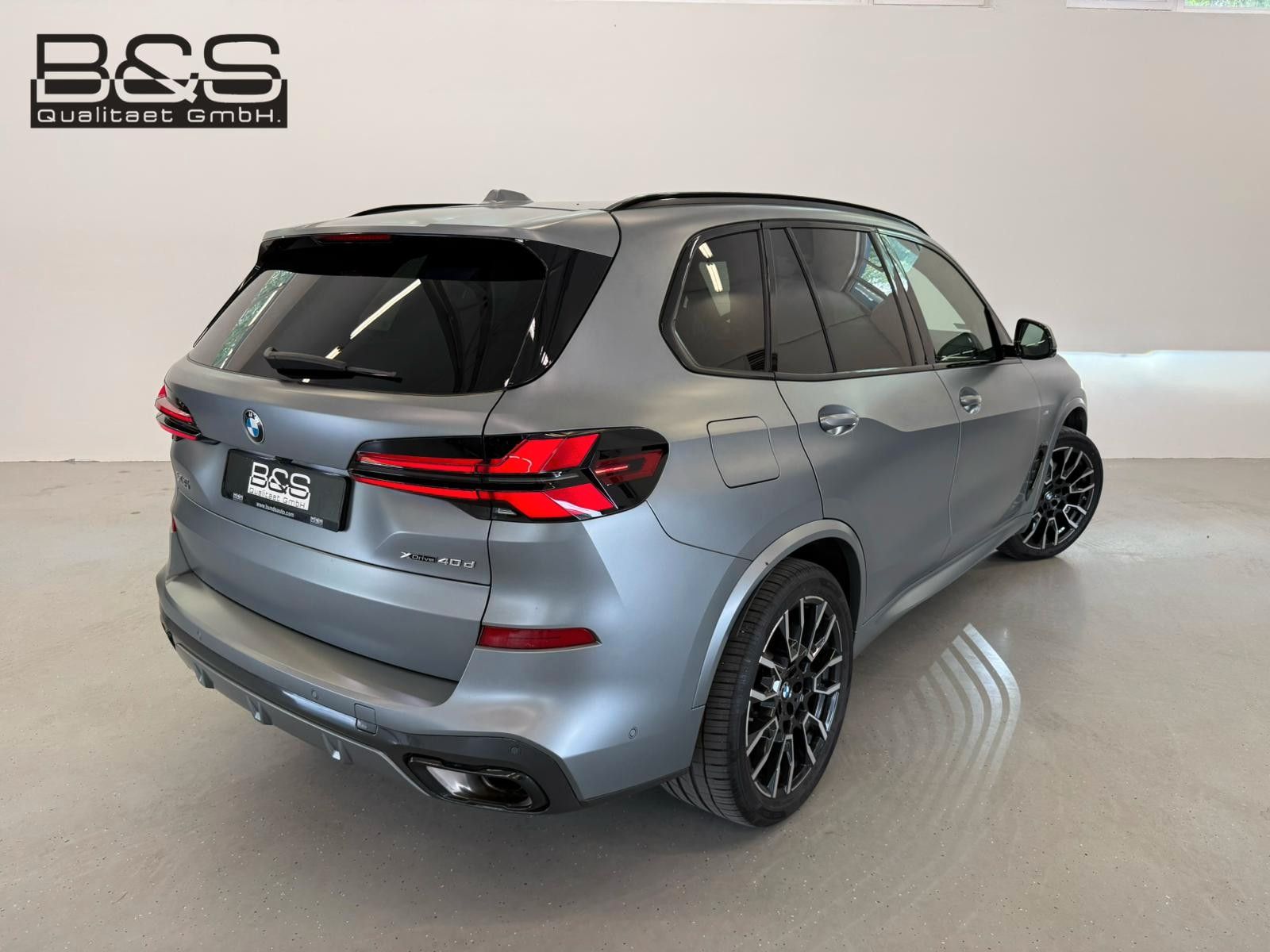 Fahrzeugabbildung BMW X5 40 d xDrive M Sport | VOLL | MWST AUSW | B&W