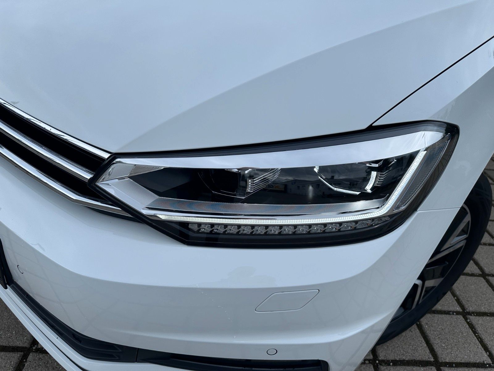 Fahrzeugabbildung Volkswagen Touran Comfortline  Deutsch Fzg,7SITZ ,Mwst Ausw