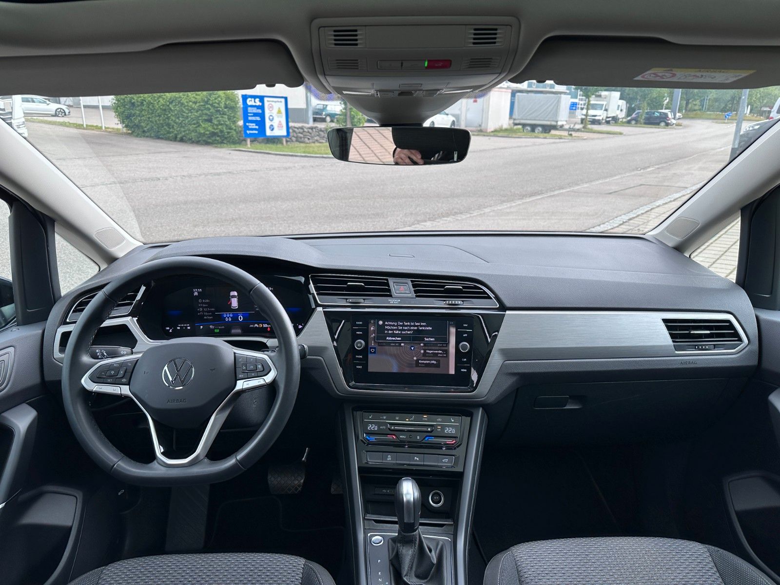 Fahrzeugabbildung Volkswagen Touran Comfortline Deutsch Fzg,7SITZ ,Mwst Ausw