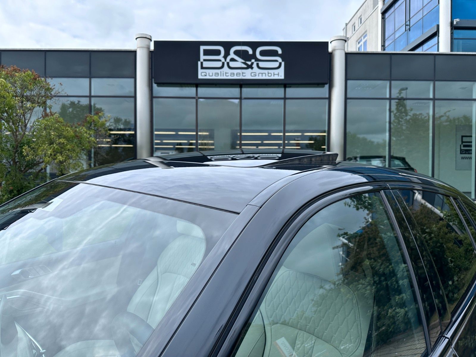 Fahrzeugabbildung BMW X6 30 d xDrive M Sport Individual , MWST AUSW