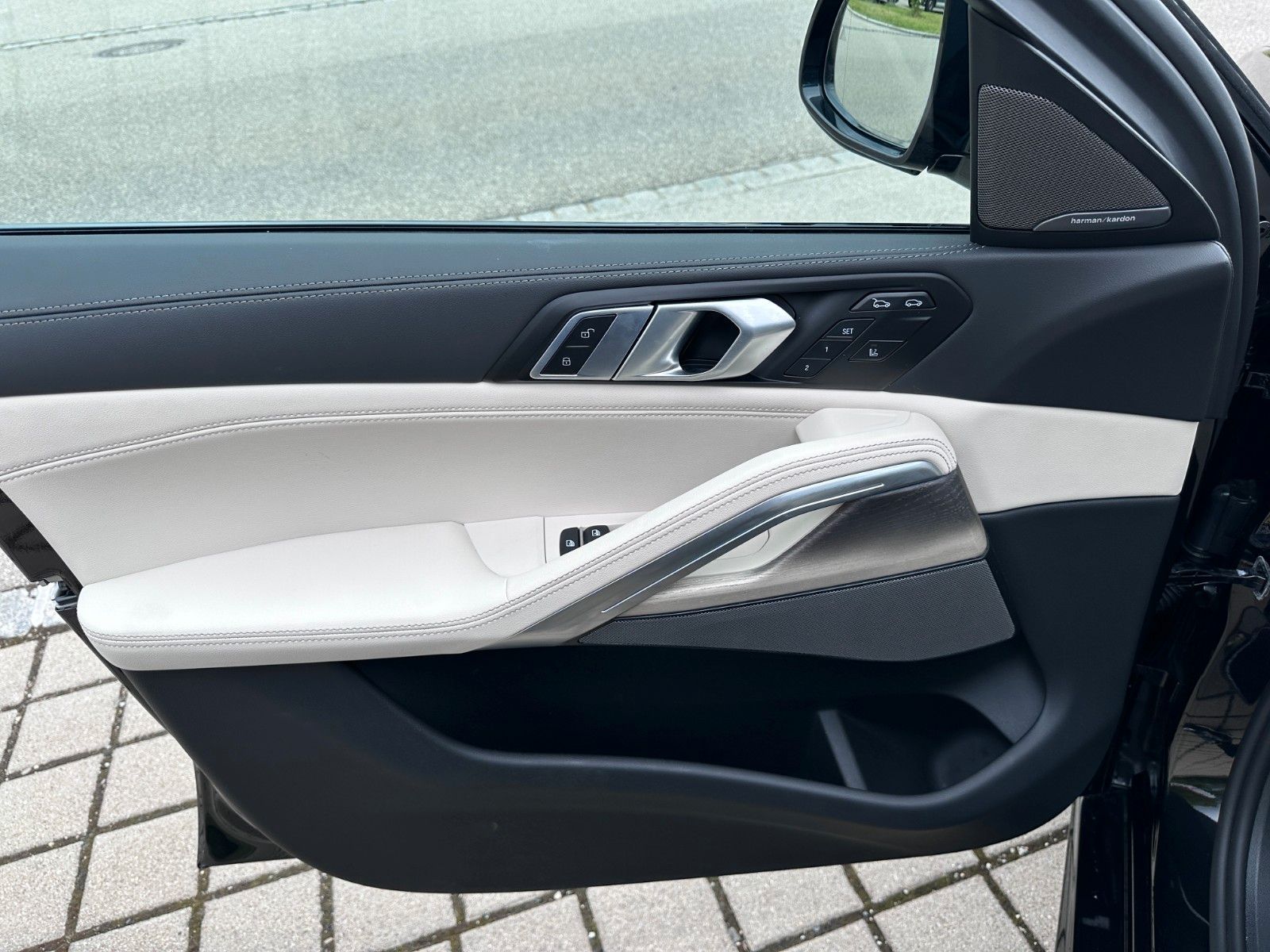 Fahrzeugabbildung BMW X6 30 d xDrive M Sport Individual , MWST AUSW