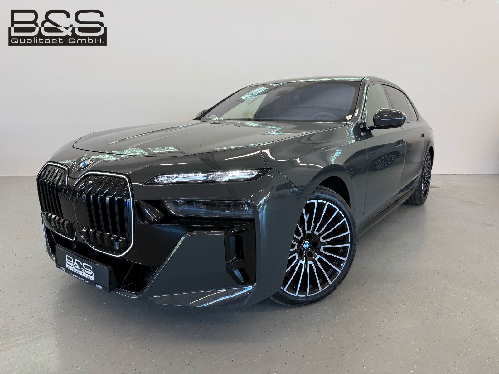 Fahrzeugabbildung BMW 740d xDr M Sport|VOLLAUSSTATTUNG|MWST AUSWEISBAR