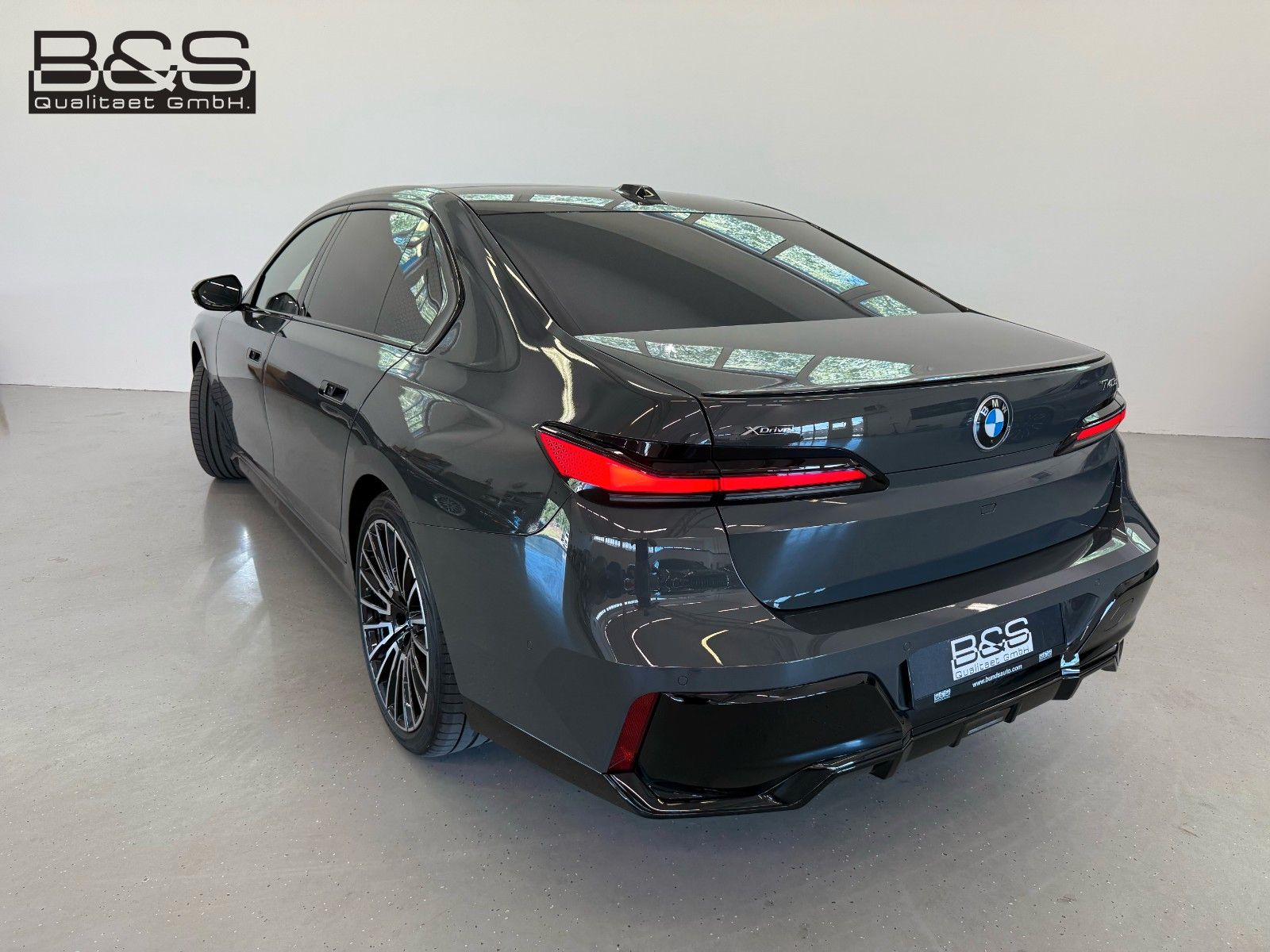 Fahrzeugabbildung BMW 740d xDr M Sport|VOLLAUSSTATTUNG|MWST AUSWEISBAR