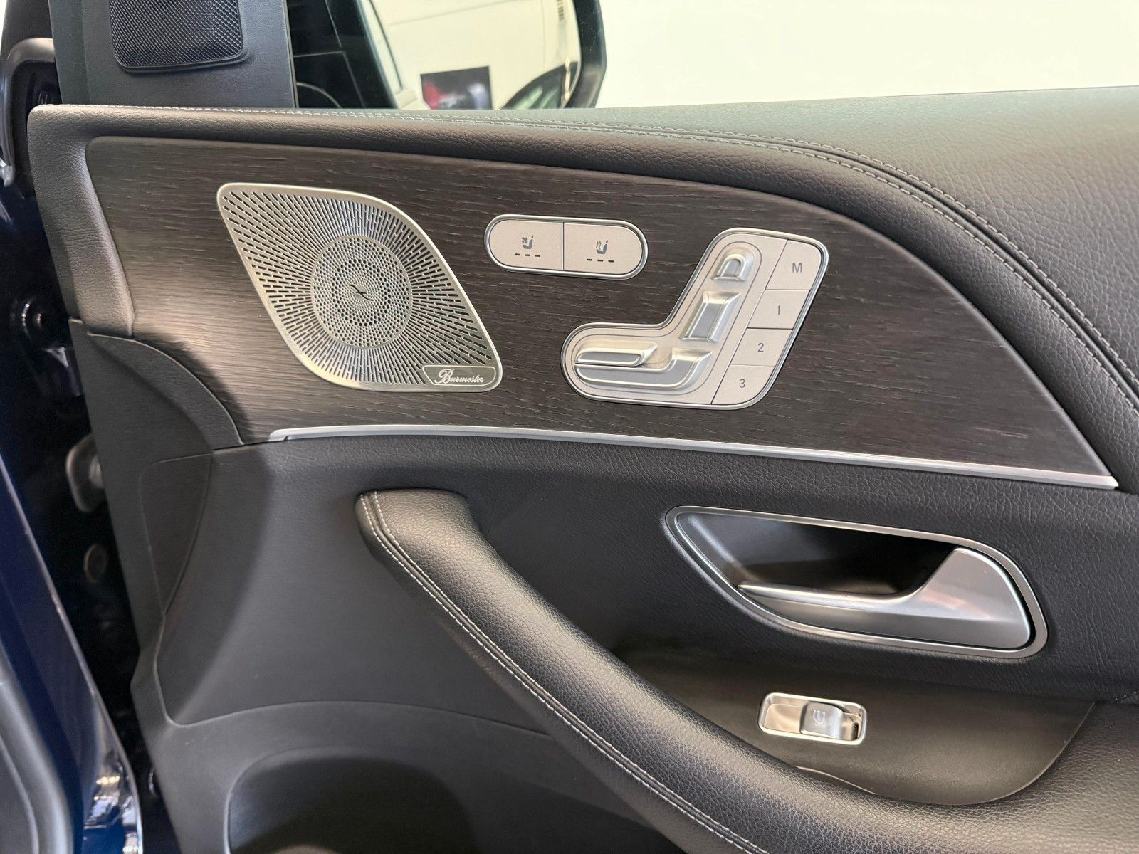 Fahrzeugabbildung Mercedes-Benz GLE 350 de 4Matic AMG | DISTR | PANO | BURM |