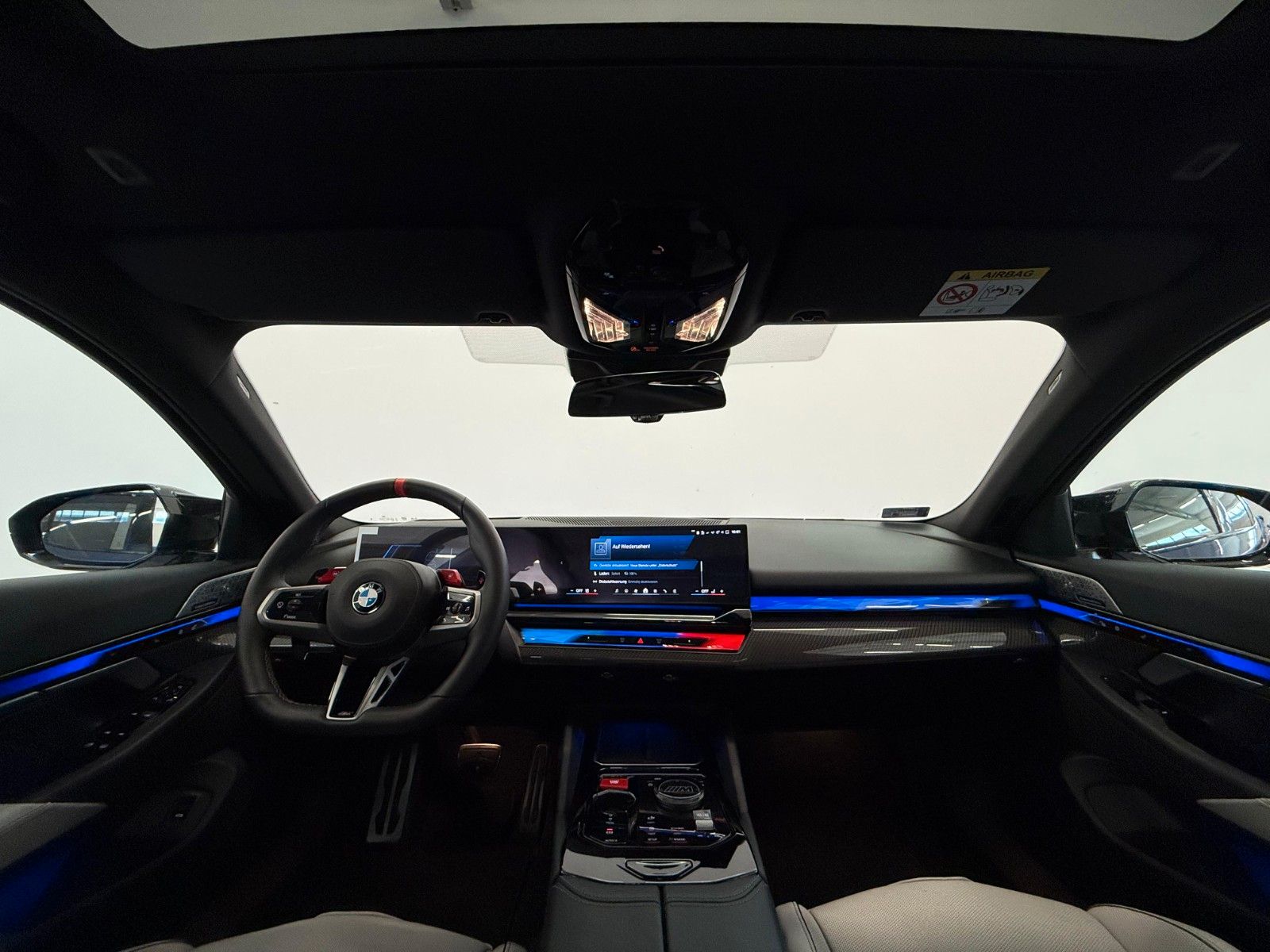 BMW M5 Limousine | Mwst Ausw | PANO | AHK |  B&W |