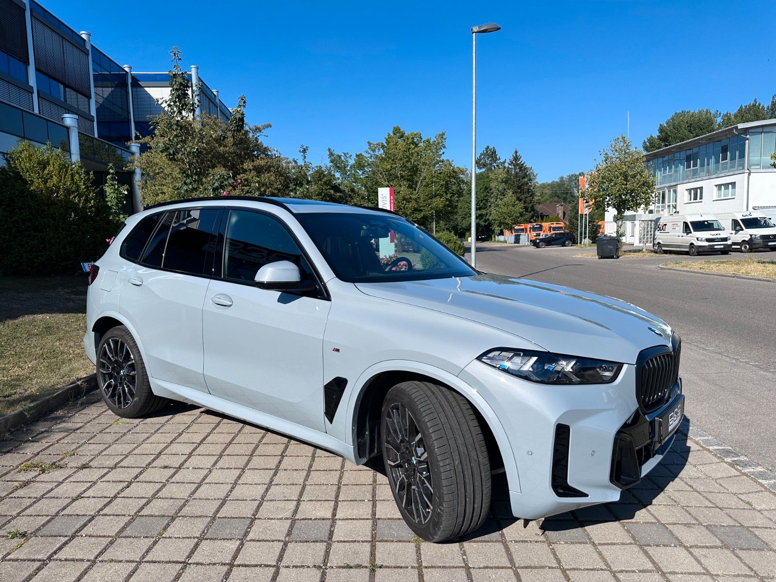 Fahrzeugabbildung BMW X5 30 d xDrive M Sport |Mwst Ausw|UNFALLFREI|B&W