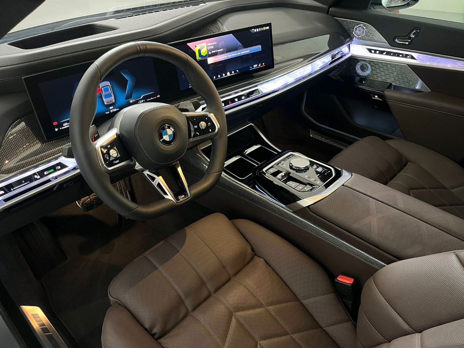 Fahrzeugabbildung BMW 740 d xDr M Sport |VOLLAUSSTATTUNG|MWST AUSWB.|