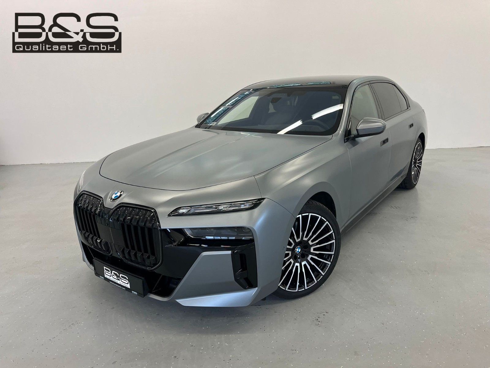 Fahrzeugabbildung BMW 740 d xDr M Sport |VOLLAUSSTATTUNG|MWST AUSWB.|