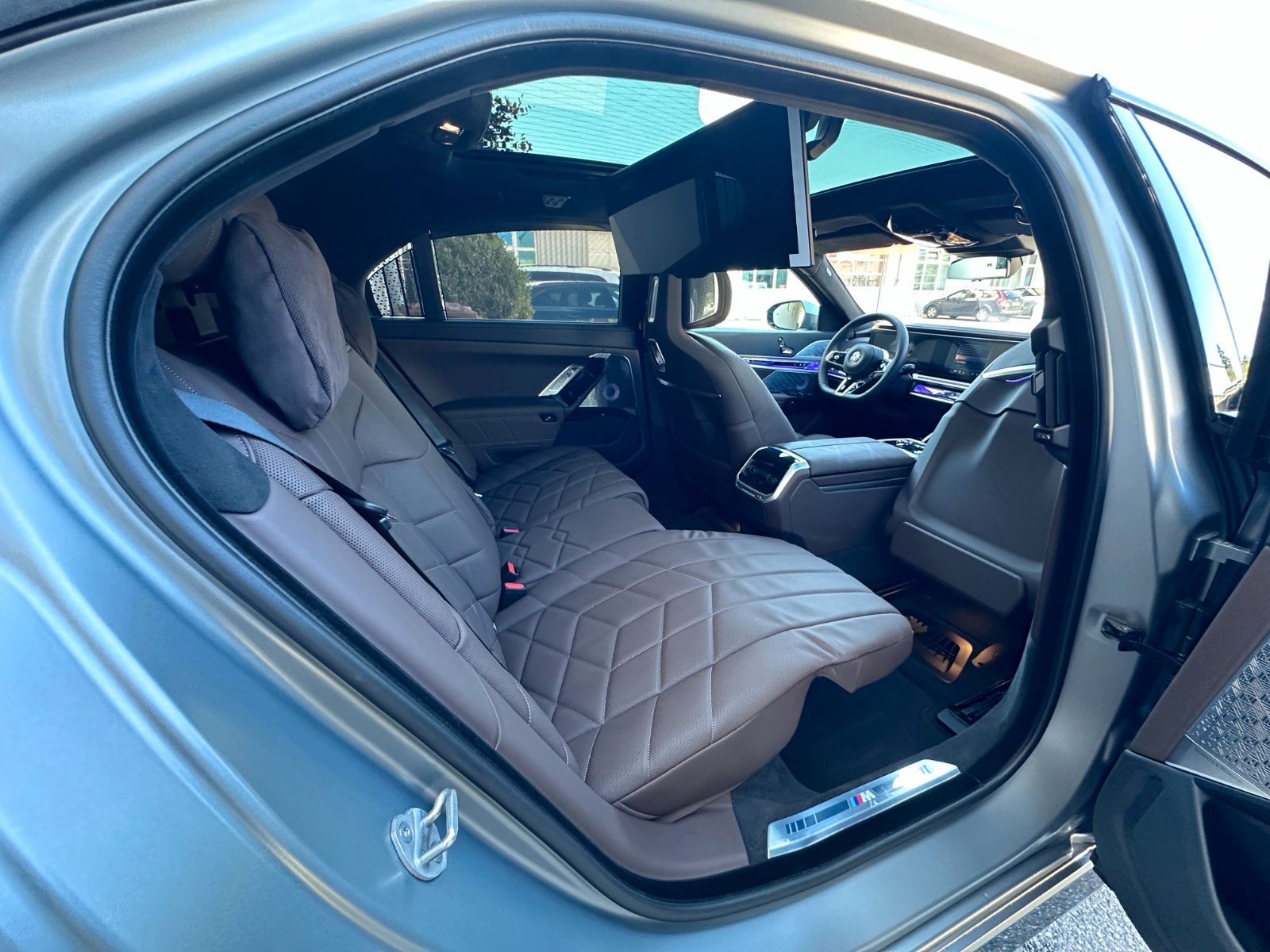 Fahrzeugabbildung BMW 740 d xDr M Sport |VOLLAUSSTATTUNG|MWST AUSWB.|