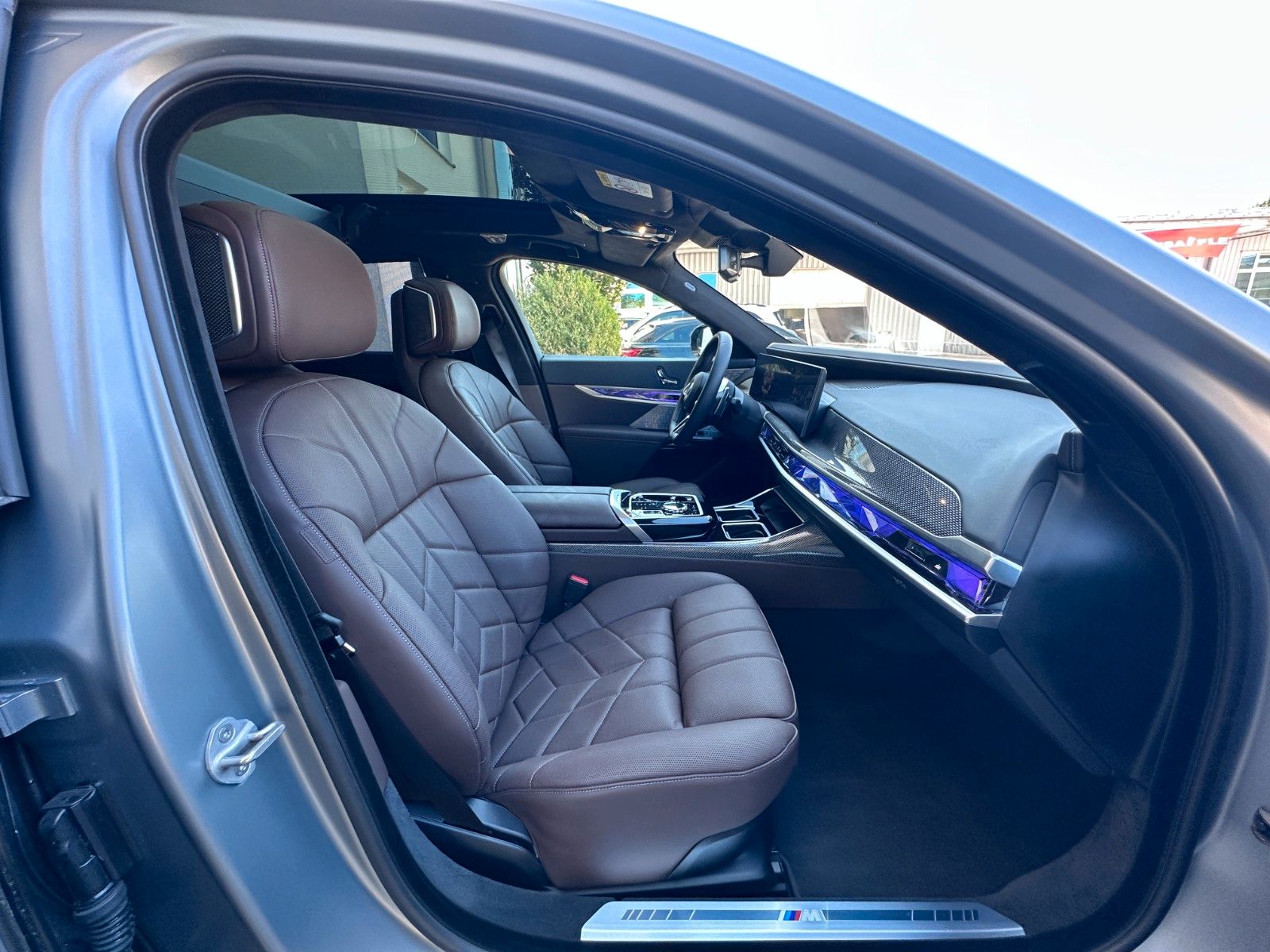 Fahrzeugabbildung BMW 740 d xDr M Sport |VOLLAUSSTATTUNG|MWST AUSWB.|