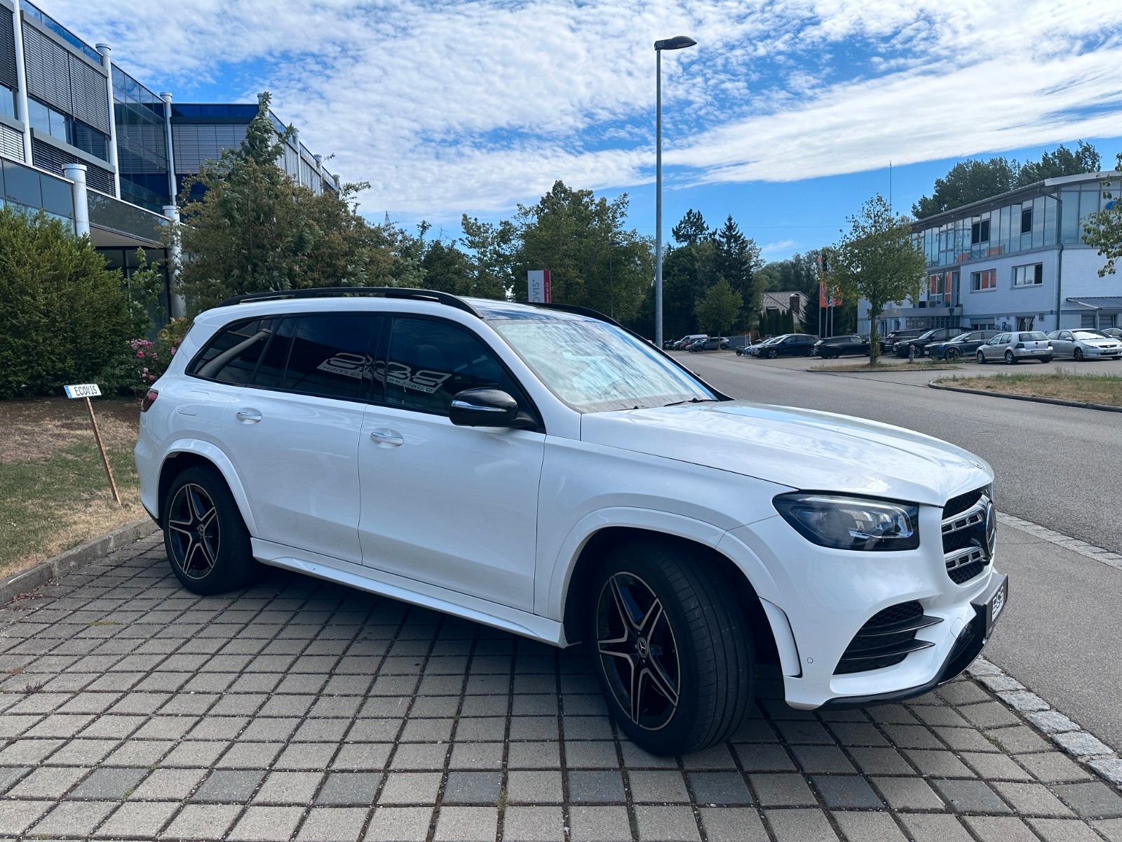 Fahrzeugabbildung Mercedes-Benz GLS 400 d 4Matic AMG|BURM|AIRMATIC|HUD|AHK|PANO|