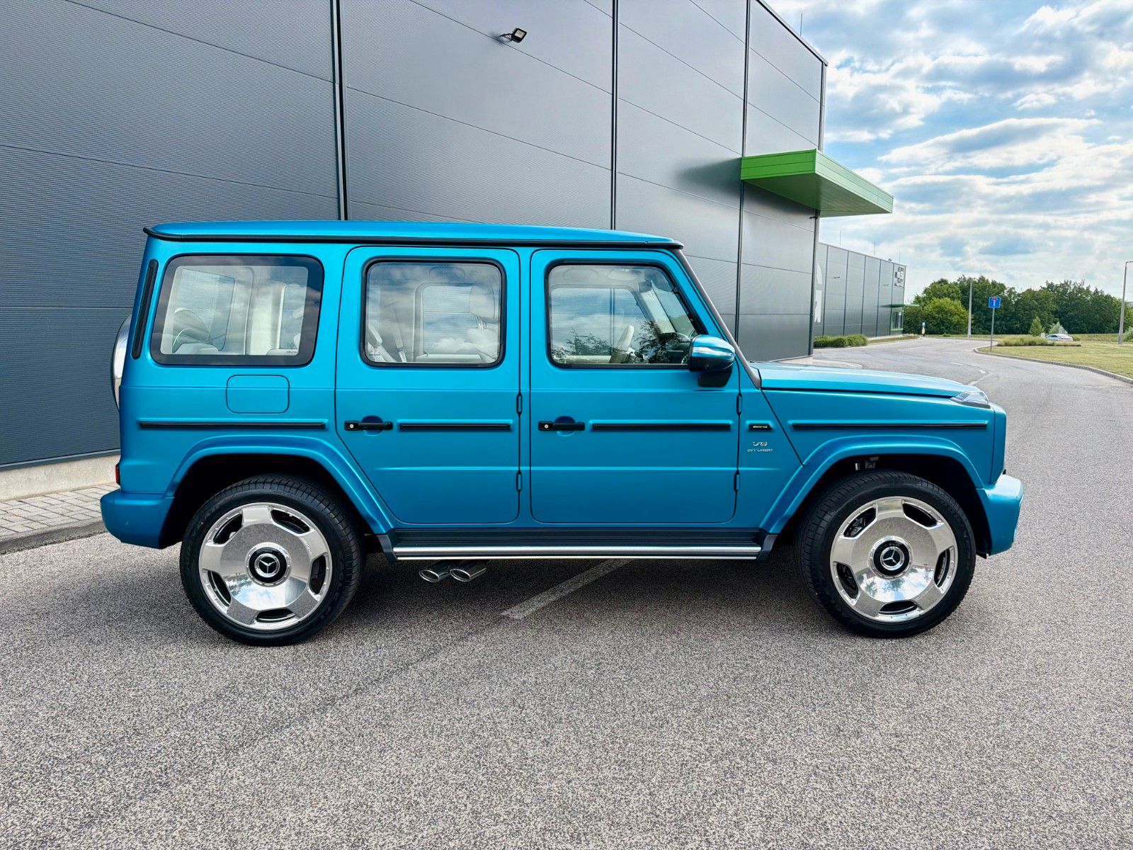 Fahrzeugabbildung Mercedes-Benz G 63 AMG | MWST AUSW. |BURM |DISTR.| 360|