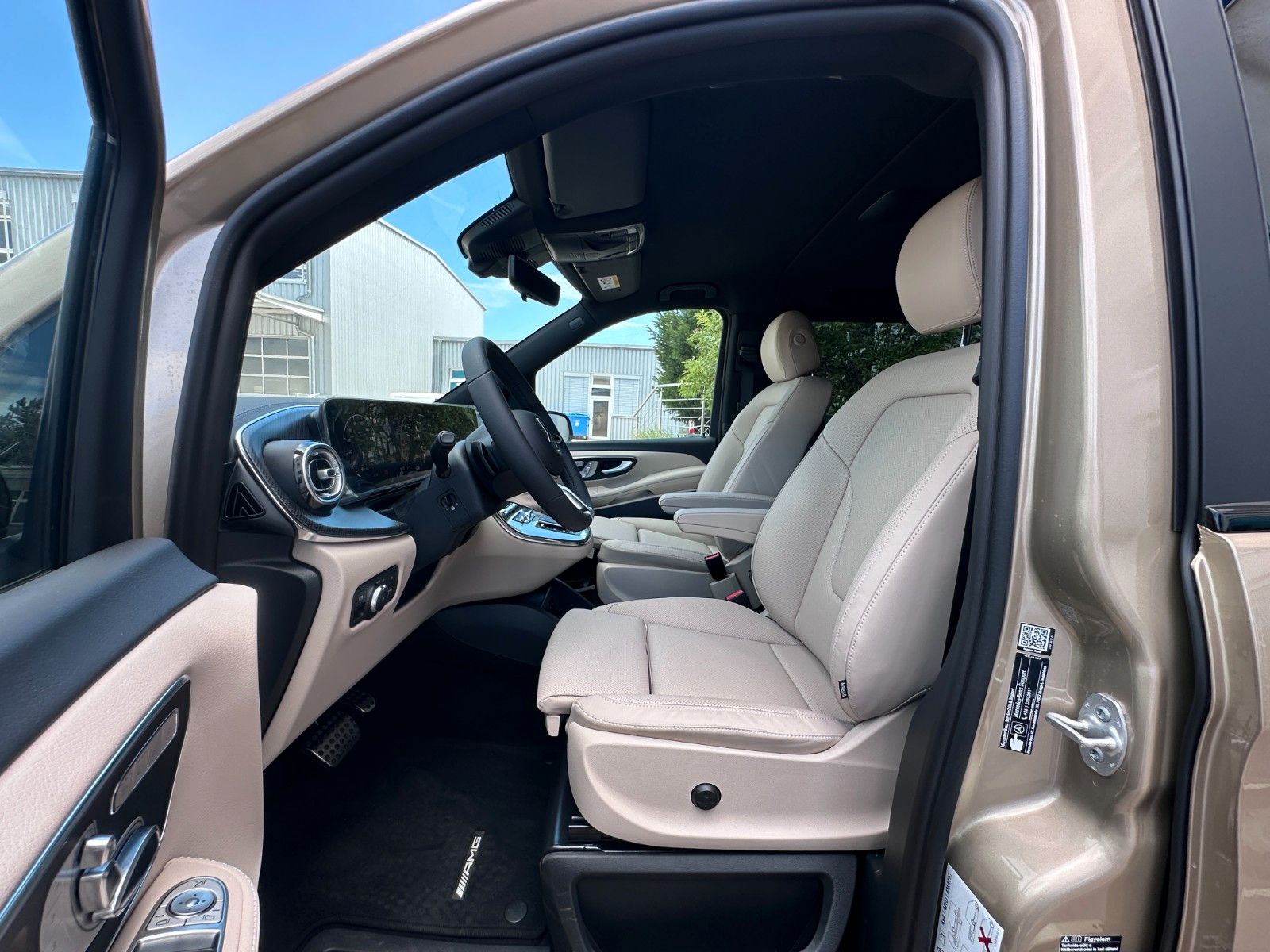 Fahrzeugabbildung Mercedes-Benz V 300 d 4MATIC EXCLUSIVE extral AMG|Luxus-Sitz|