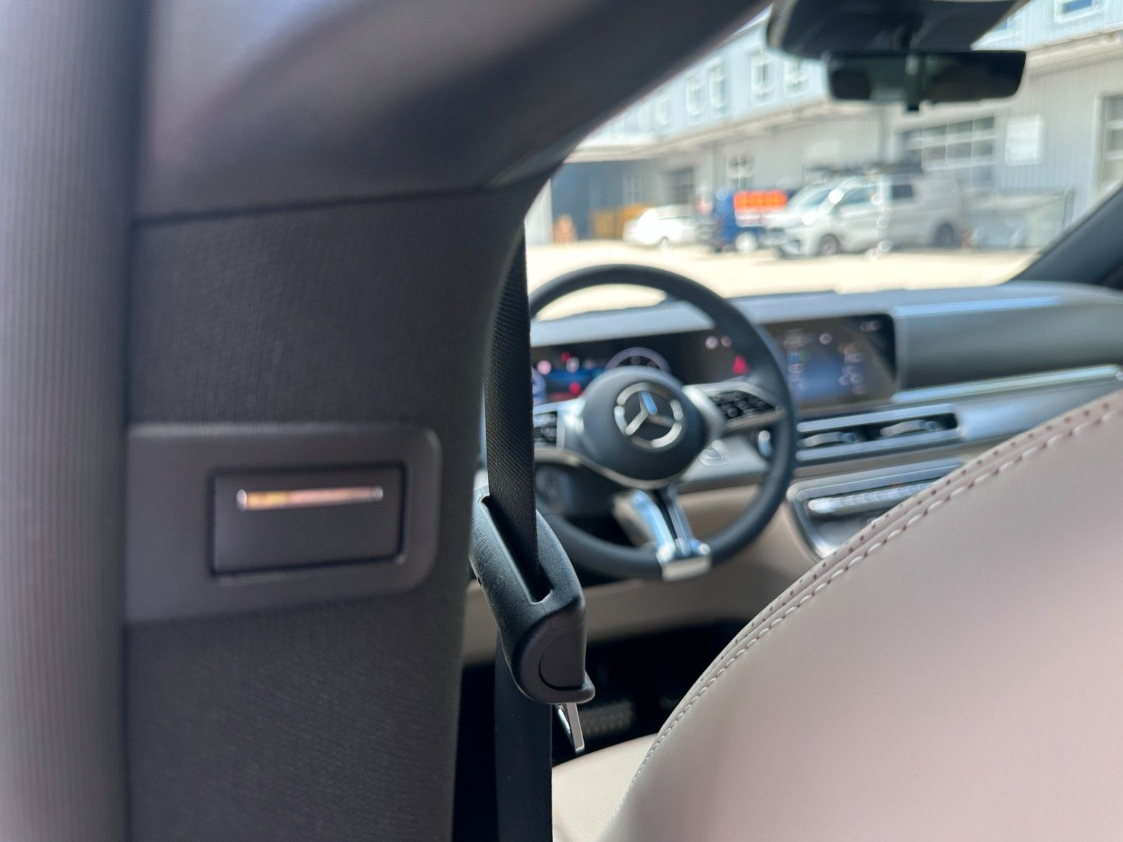 Fahrzeugabbildung Mercedes-Benz V 300 d 4MATIC EXCLUSIVE extral AMG|Luxus-Sitz|
