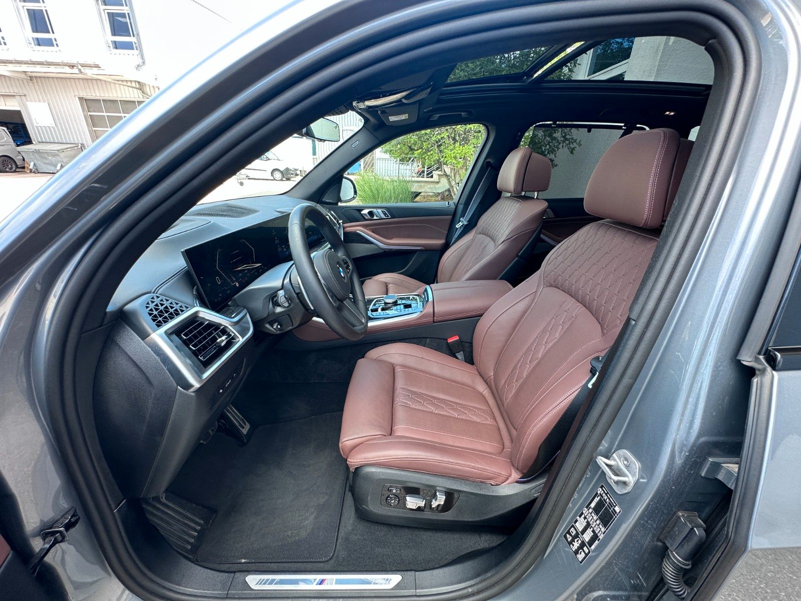 Fahrzeugabbildung BMW X5 30 d xDrive M Sport | VOLL | MWST AUSW | Luft