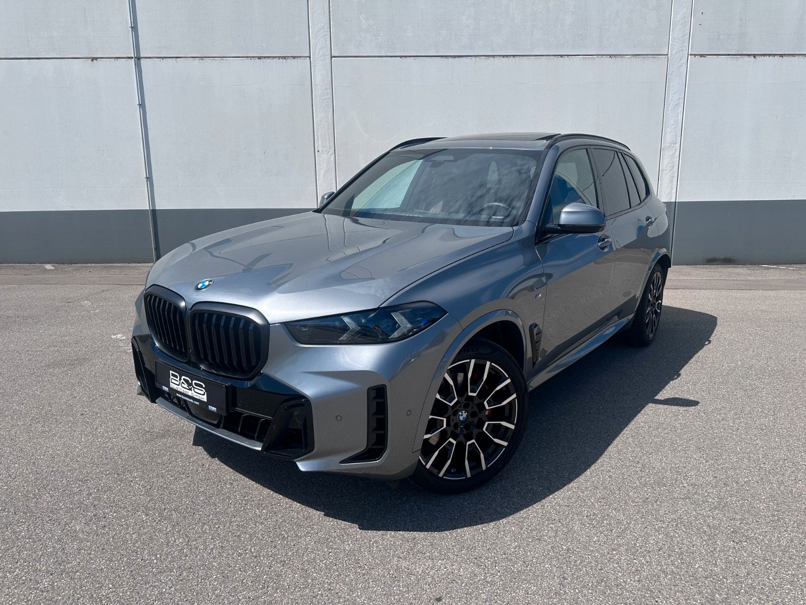 Fahrzeugabbildung BMW X5 30 d xDrive M Sport | VOLL | MWST AUSW | Luft