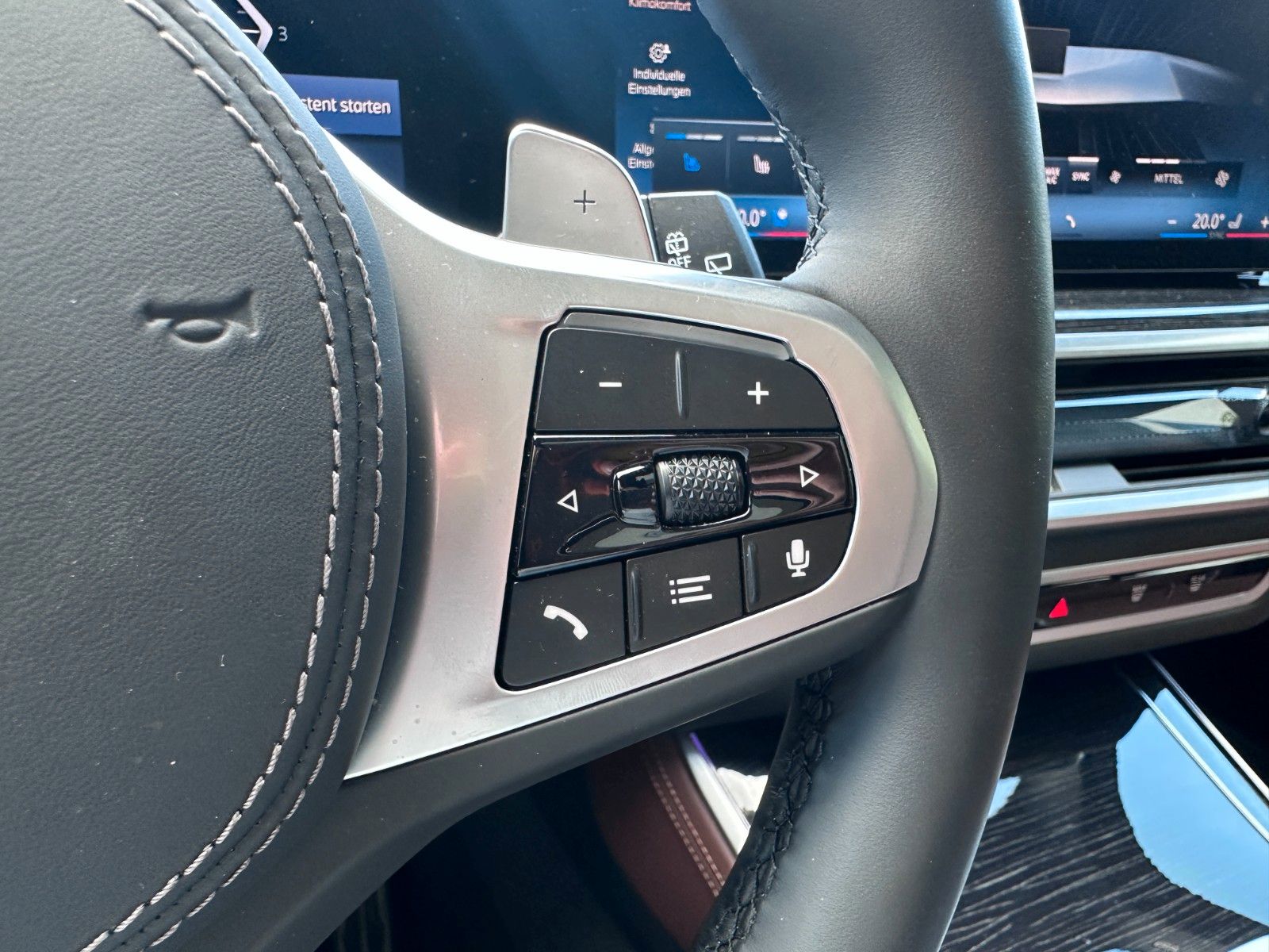 Fahrzeugabbildung BMW X5 30 d xDrive M Sport | VOLL | MWST AUSW | Luft