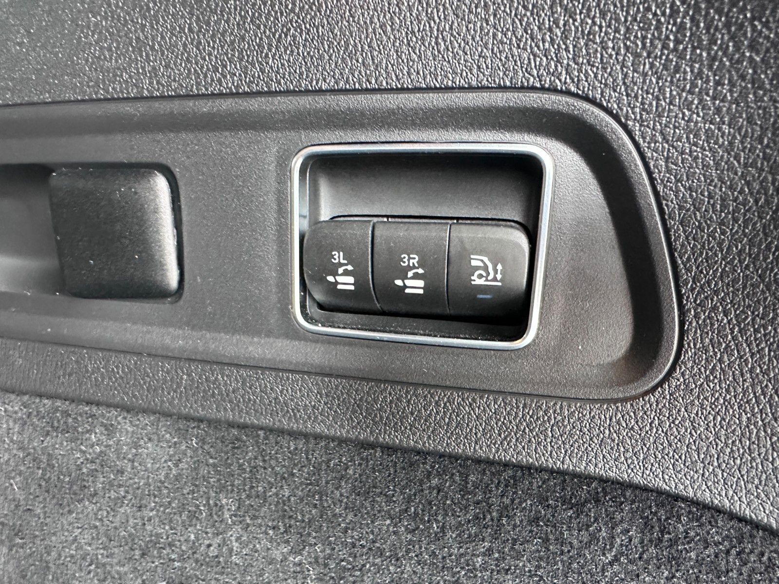 Fahrzeugabbildung Mercedes-Benz GLS 450 d 4Matic AMG|Mwst Ausw| VOLLAUSSTATTUNG
