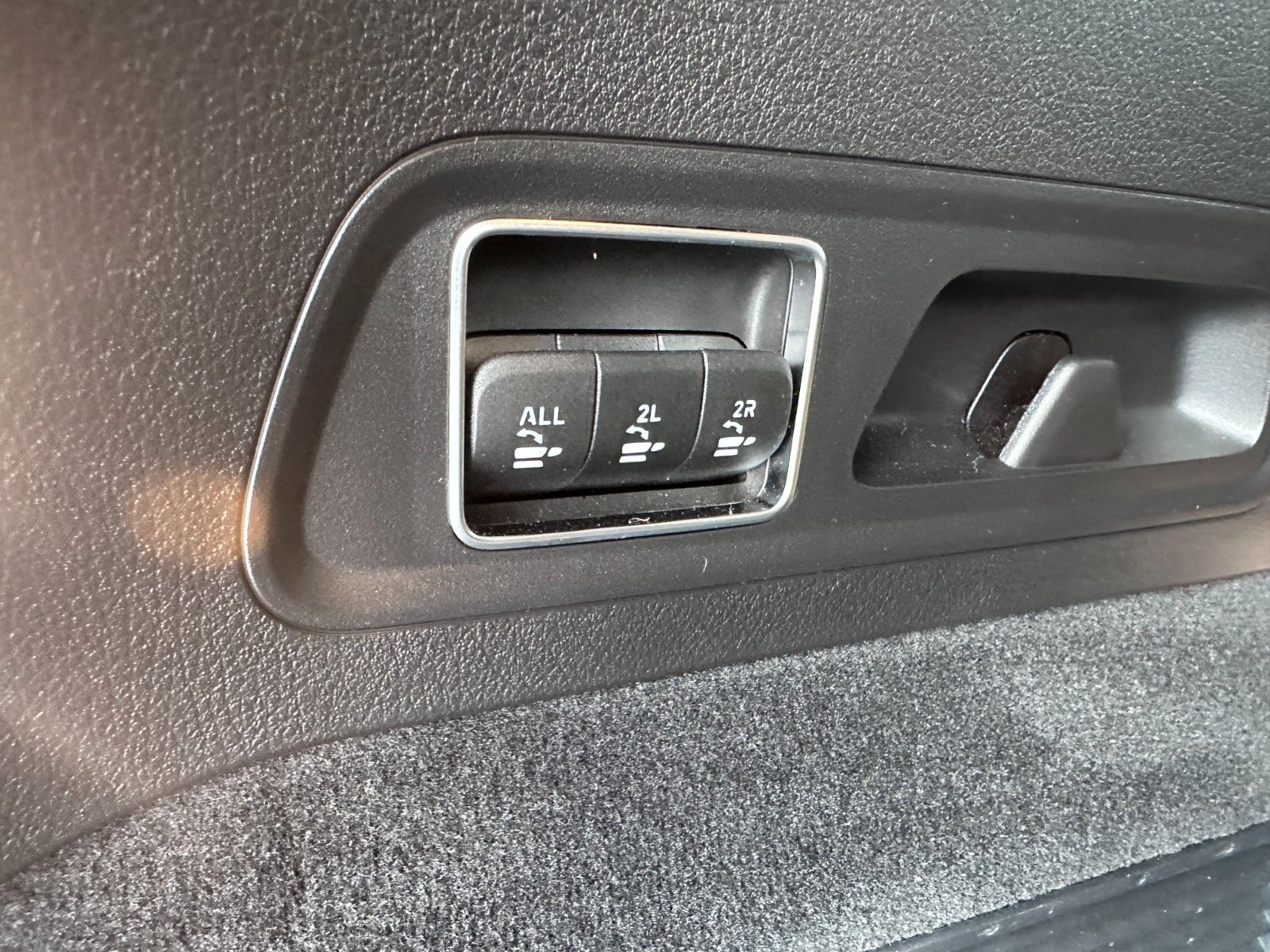 Fahrzeugabbildung Mercedes-Benz GLS 450 d 4Matic AMG|Mwst Ausw| VOLLAUSSTATTUNG