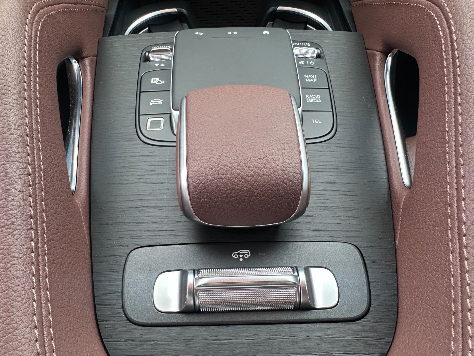 Fahrzeugabbildung Mercedes-Benz GLS 450d 4M AMG | MANUFAKTUR | VOLLAUSSTATTUNG