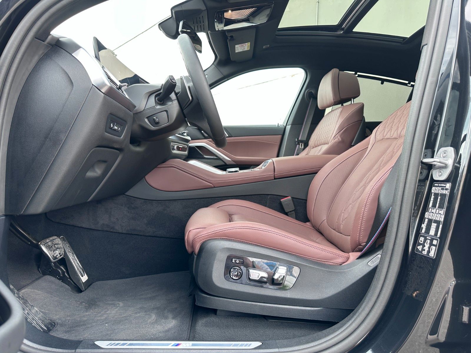 Fahrzeugabbildung BMW X6 40d xDr M Sport Pro|VOLLAUSSTATTUNG|MWST AUSW