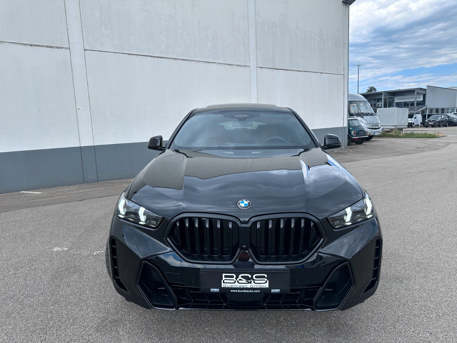 Fahrzeugabbildung BMW X6 40d xDr M Sport Pro|VOLLAUSSTATTUNG|MWST AUSW